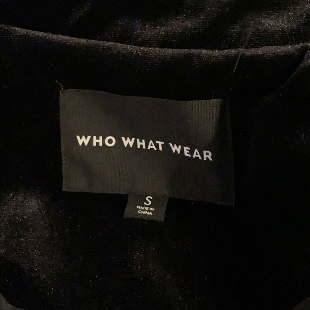 WHO WHAT WEAR Black Velvet Military Style Jacket - Picture 8 of 9